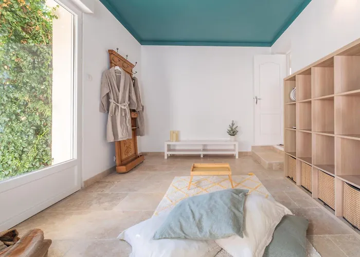 Evasion Mediterraneenne, Room, Bain Nordique